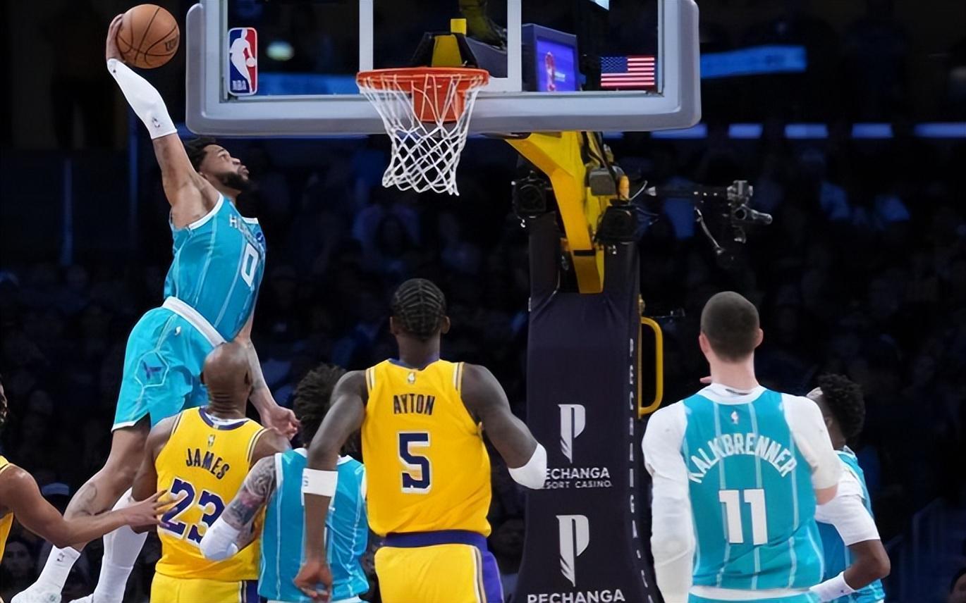 开云体育app-湖人VS开拓者前瞻：湖人近5战4负，东契奇里夫斯缺阵，老詹单核